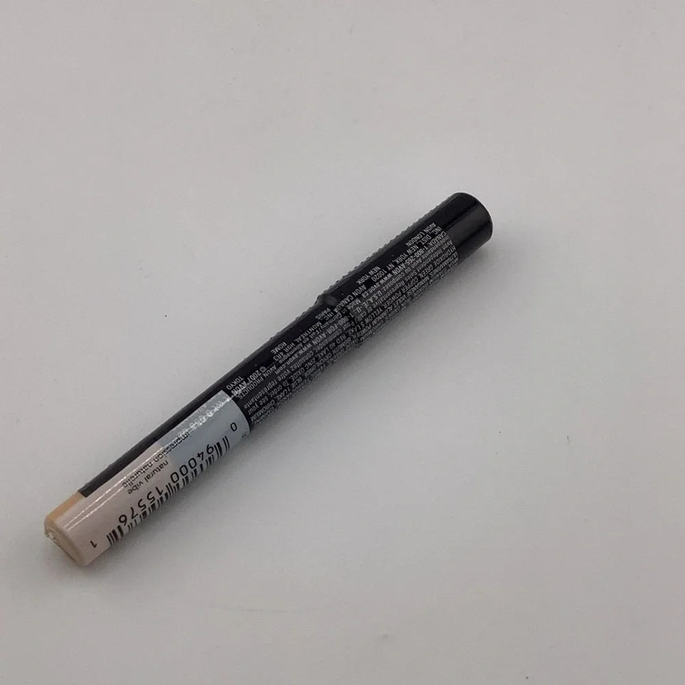 New Avon Big Color Eye Pencil “Natural Vibe”